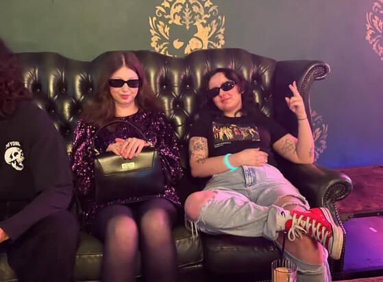 Alice & Em